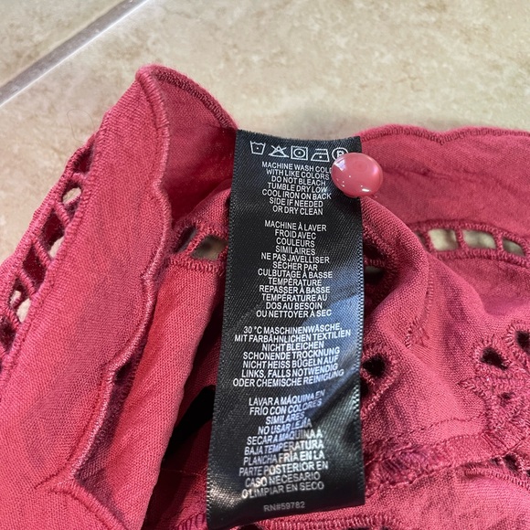 New Adrianna Papell Eyelet Scallop Hem Puff Sleeve Blouse in XS Rose - Picture 11 of 13